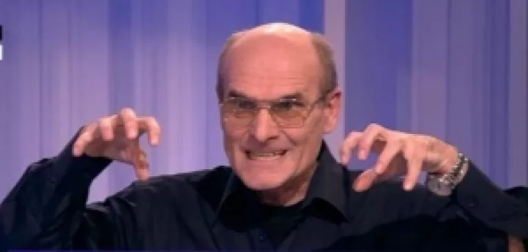 Care este reactia domnului C.T.P. fata de legile bizare din SUA?