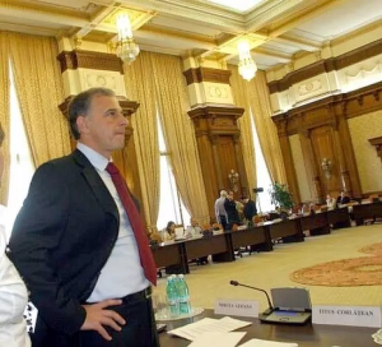 Demisionarul Solcanu insista pe o noua conducere pentru PSD