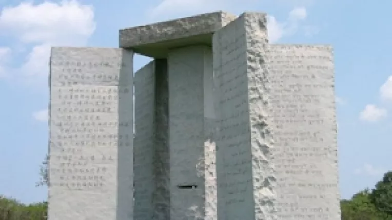 Ghidul de piatra din tinutul Elberton