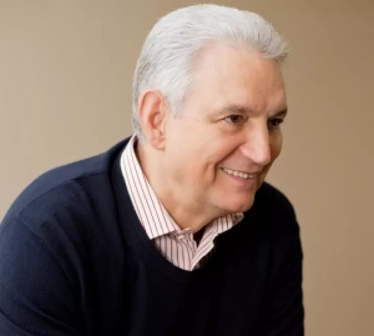 Interviu cu liderul senatorilor PSD Ilie Sarbu: "Cetatenii sa vina la vot si sa-i aleaga pe cei care ii pot reprezenta cu cinste in Europa"