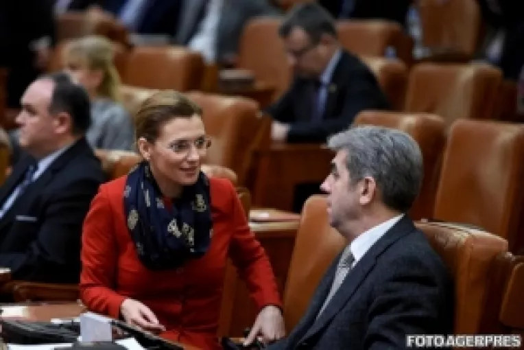 Legea PNL care prevede suportarea in totalitate a costurilor medicale de catre cei care nu au asigurare a ajuns la Senat, fiind adoptata tacit de Camera Deputatilor!