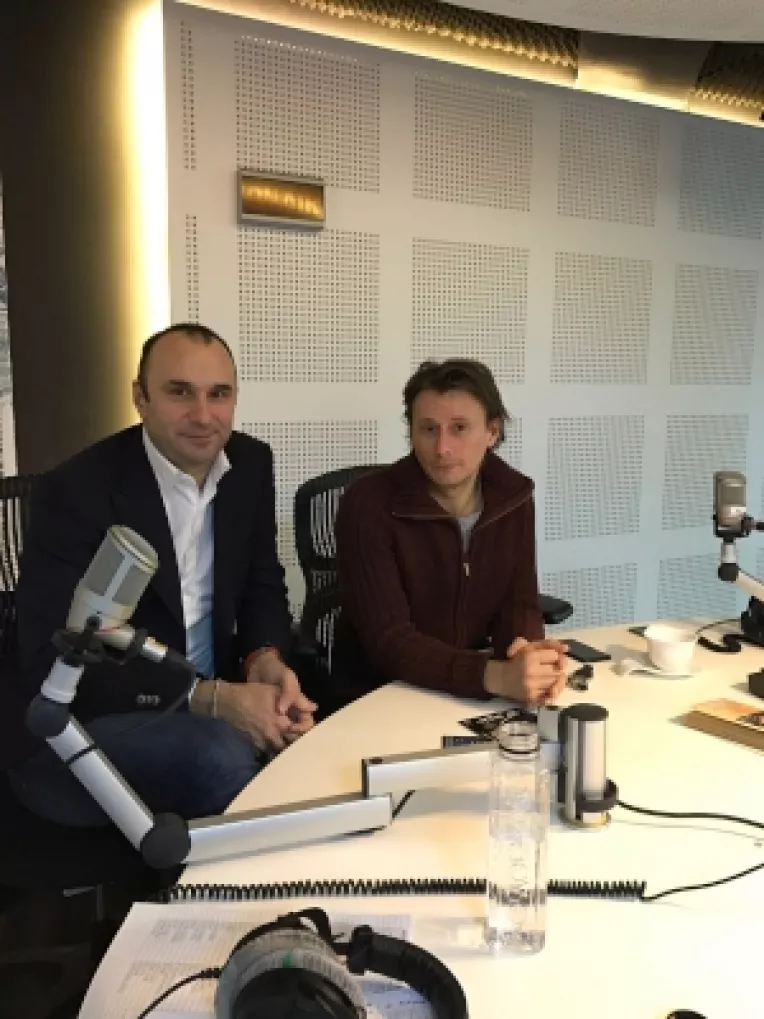 Marius Manole, actorul roman care e pe cale sa intre in Guinness World Records, a jucat in 800 de spectacole in ultimii doi ani