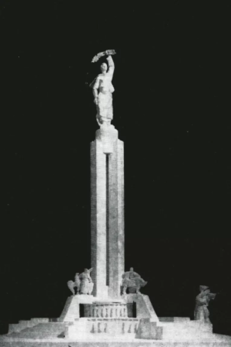 Monumentul Unirii care urma sa ridicat in Piata Bucur Obor, daca nu ar fi venit revolutia din 1989