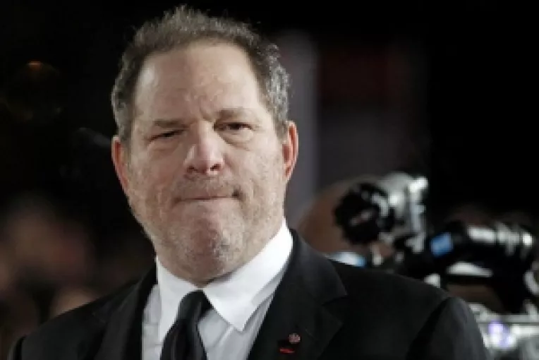 Politistii din SUA si Marea Britanie au deschis o ancheta in cazul producatorului Harvey Weinstein