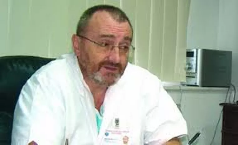 Prof. Univ. Dr. Ioan Lascar: "Impreuna cu Ministrul Sanatatii vrem sa constituim un program care sa trateze bolnavii arsi grav!"