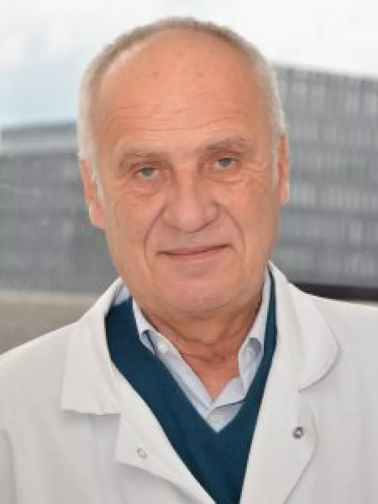 Profesorul Yves Samson, seful unitatii de urgente cerebrovasculare de la Spitalul Pitie-Salpetriere Paris: Ce trebuie sa stiti despre AVC