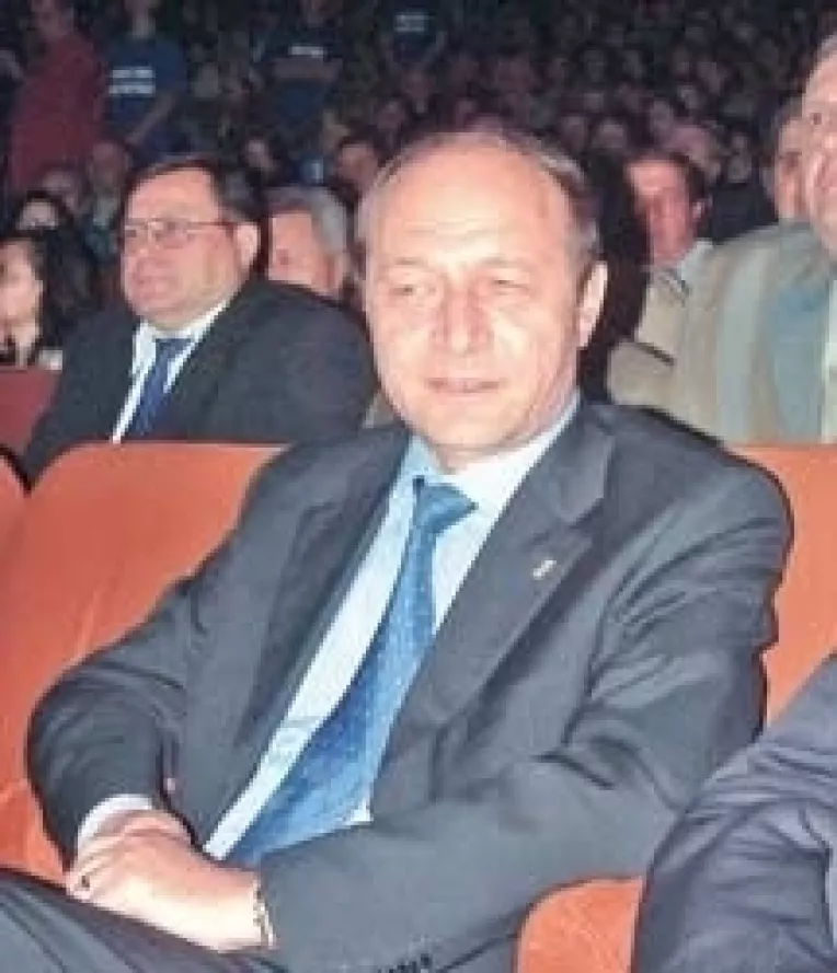 PSD il eticheteaza pe Basescu: "iresponsabil, xenofob si extremist”