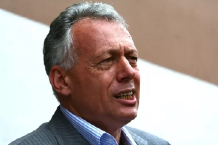 PSD va sesiza Curtea de Conturi in cazul unei brosuri in limba maghiara editate de Ministerul Dezvoltarii