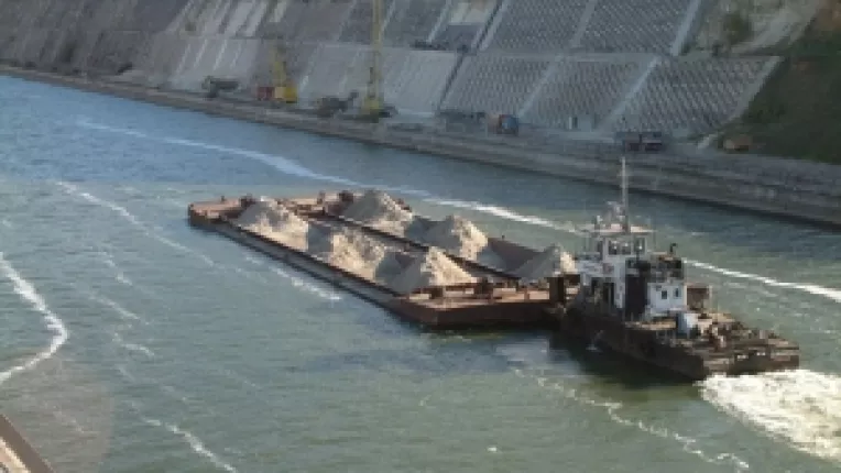 Se circula mai putin pe canalele navigabile din Romania