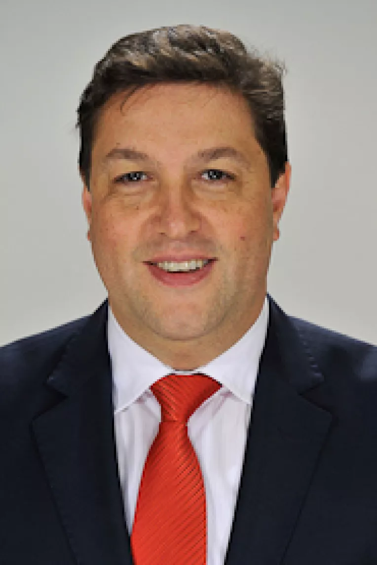 Senatorul Serban Nicolae pregateste un proiect de program pe care sa il propuna la Congresul Extraordinar al PSD