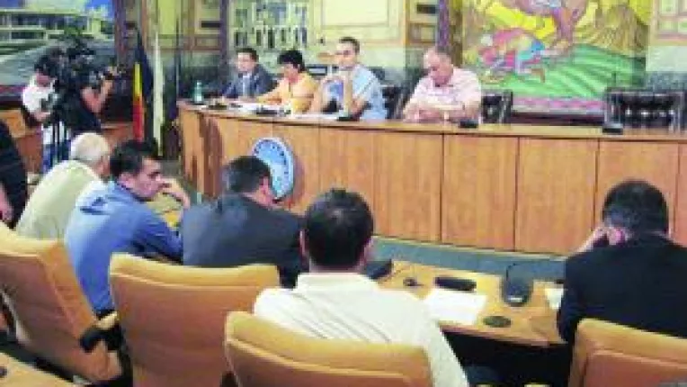 Solomon: Promit ca o sa-l pun pe domnul Dinca la munca