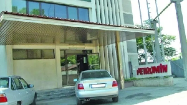 Statul renunta la privatizarea ultimei companii maritime. Patrimoniul Petromin din Saturn, scos la licitatie